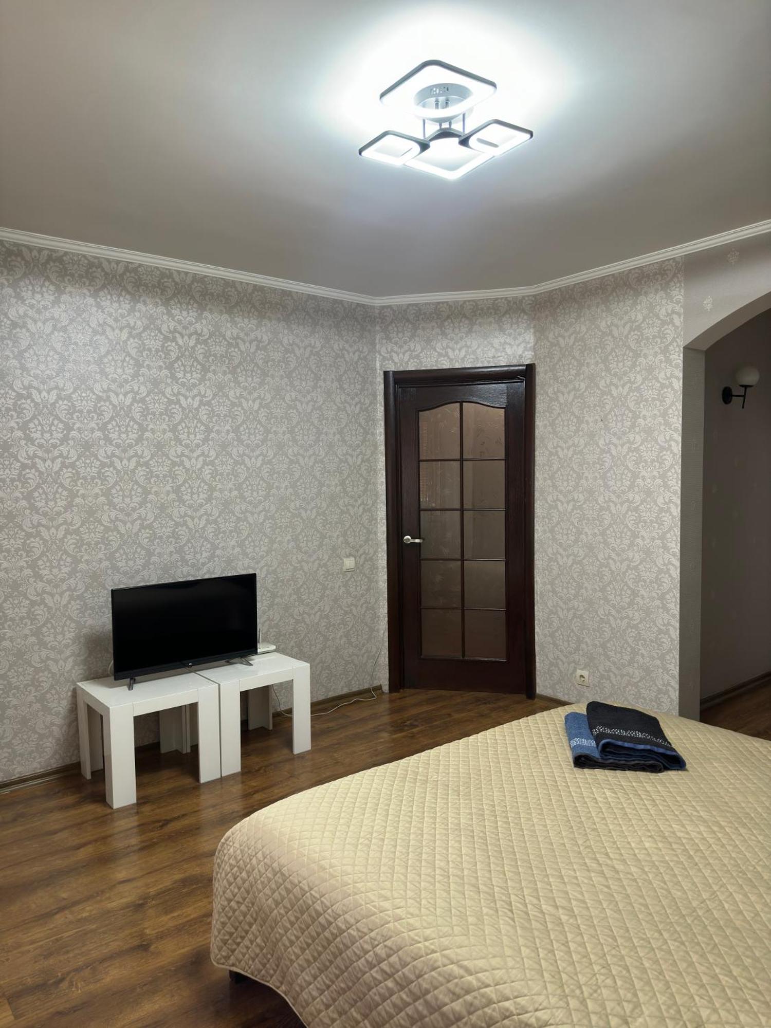 1Кім В Центрі,Вул.Набережна Rivne Exteriér fotografie